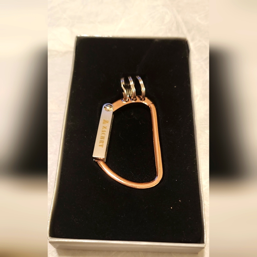 Vintage Barlow Key Chain with 3 Rings & Lifetime Guarantee